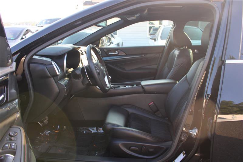 Used 2021 Nissan Maxima SR w/ Sport Mat Group image 10