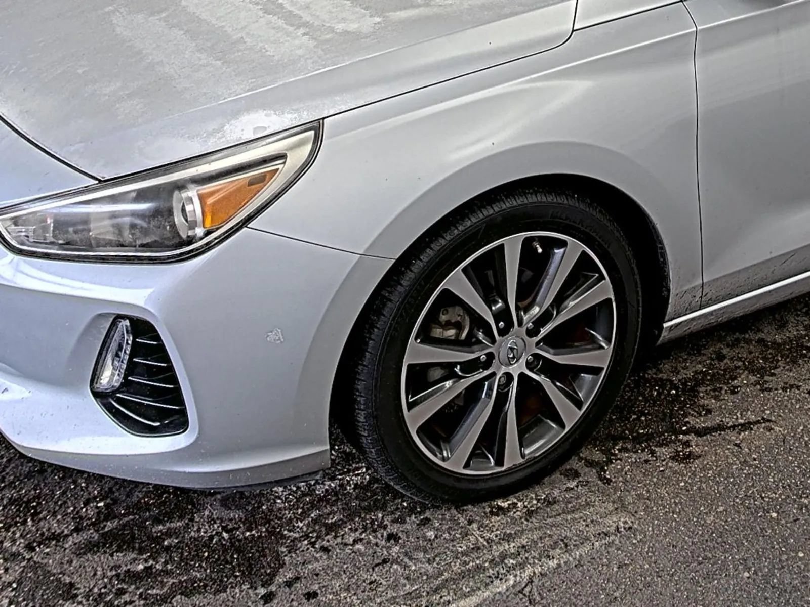 Used 2018 Hyundai Elantra GT w/ Style Package 02 FWD image 24