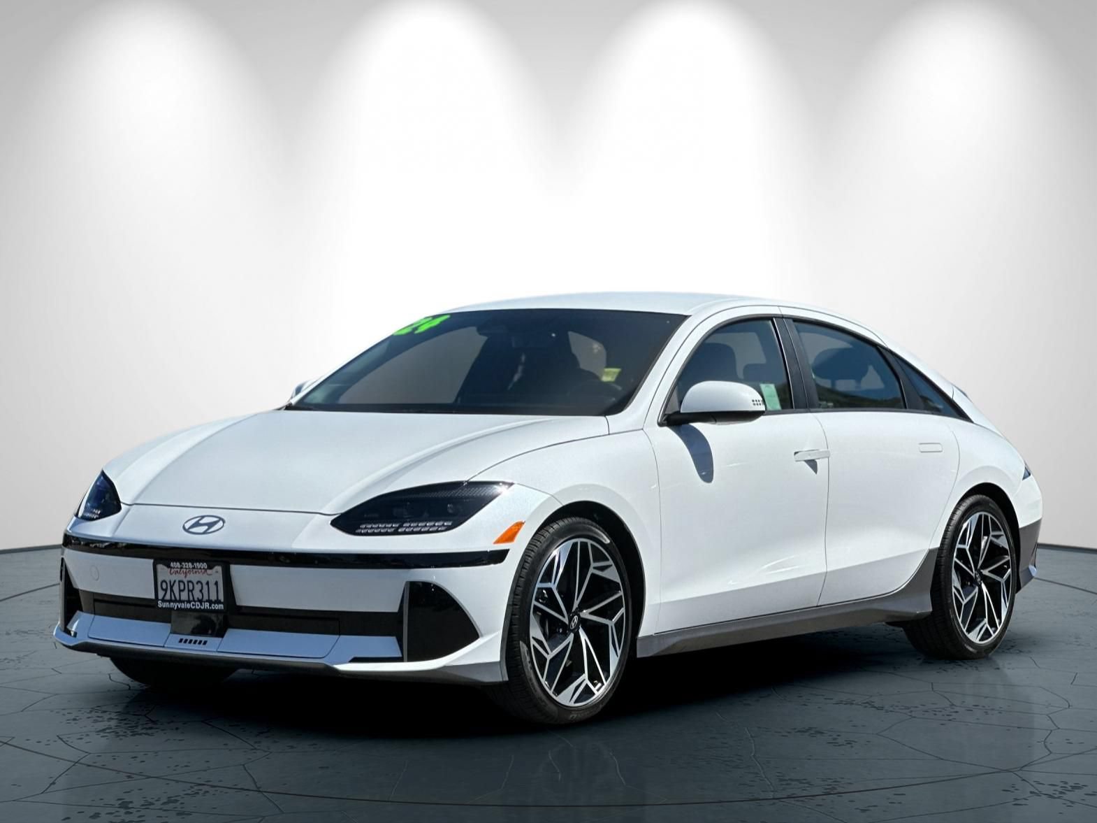 Used 2024 Hyundai Ioniq 6 SEL RWD image 8