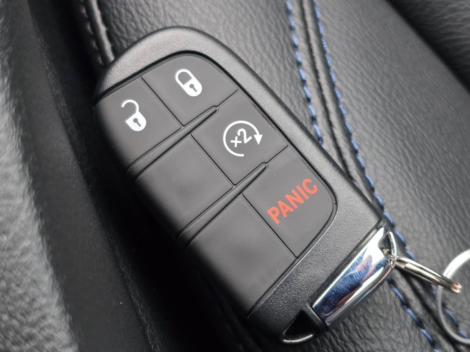 New 2026 Jeep Compass Latitude AWD/4WD image 19