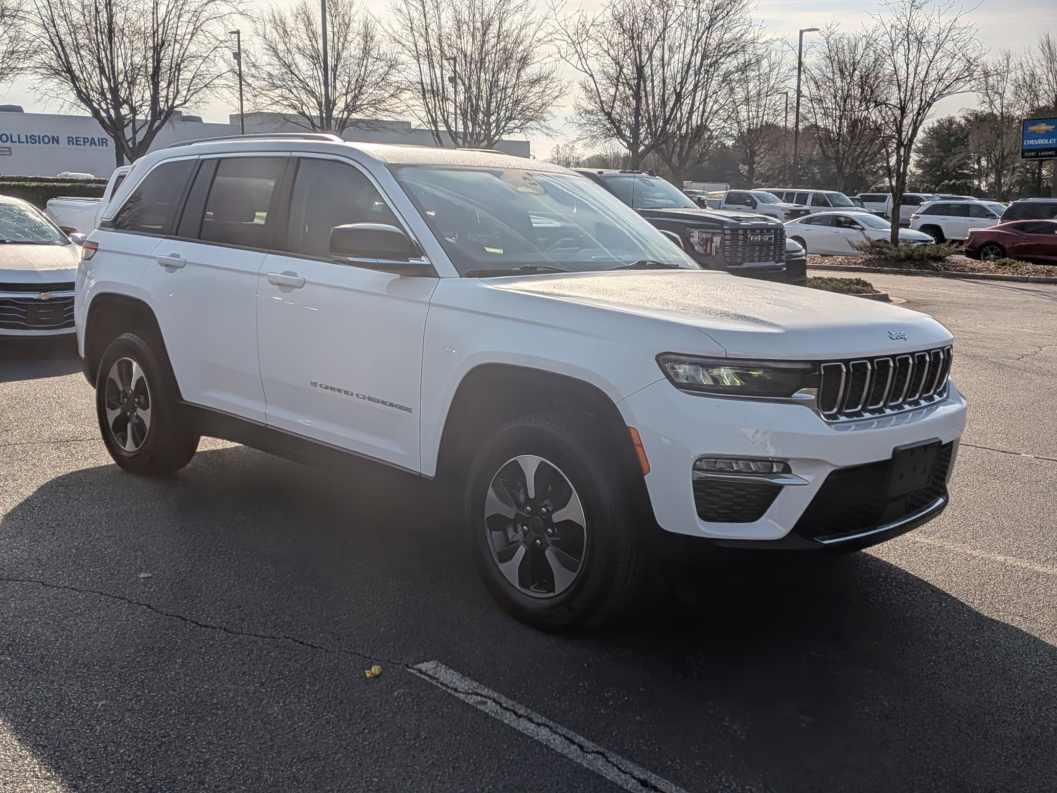 Used 2023 Jeep Grand Cherokee 4WD 4xe video 2