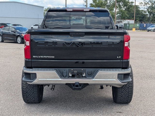 Used 2020 Chevrolet Silverado 1500 LT w/ Convenience Package AWD/4WD image 6