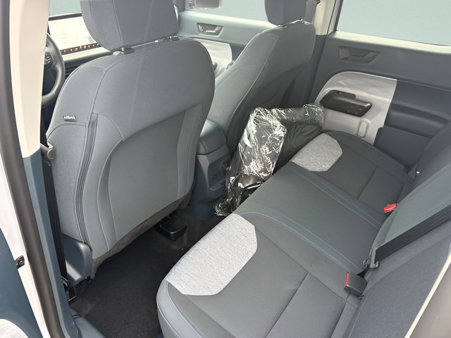 Used 2025 Ford Maverick XLT w/ XLT Luxury Package AWD/4WD image 5