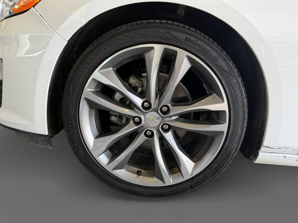 Used 2024 Chevrolet Malibu LT FWD image 16