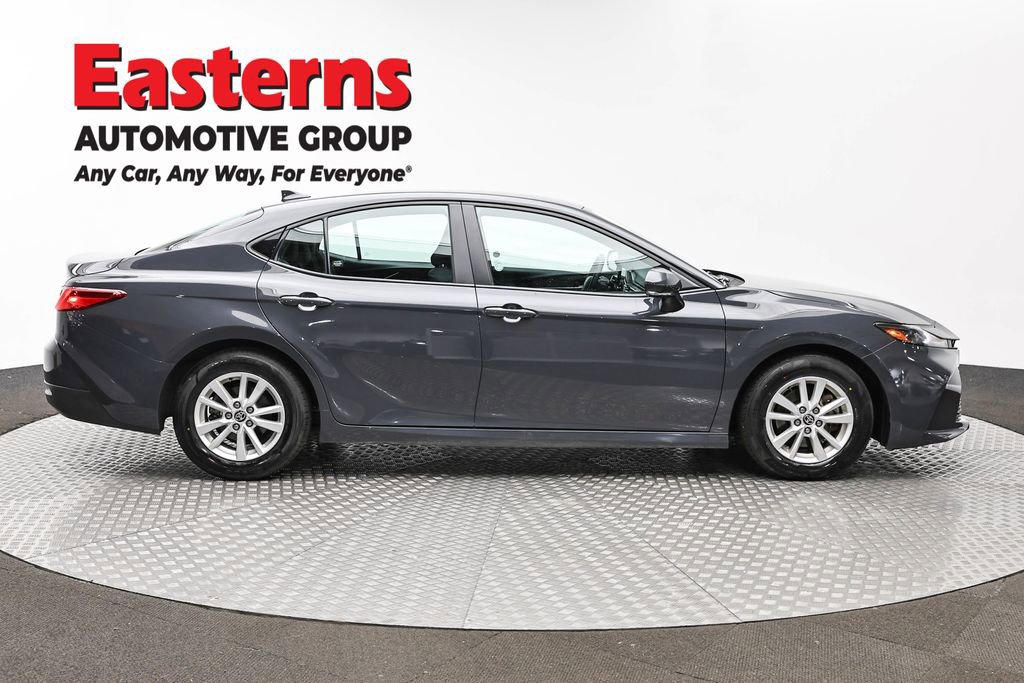 Used 2025 Toyota Camry LE FWD image 4
