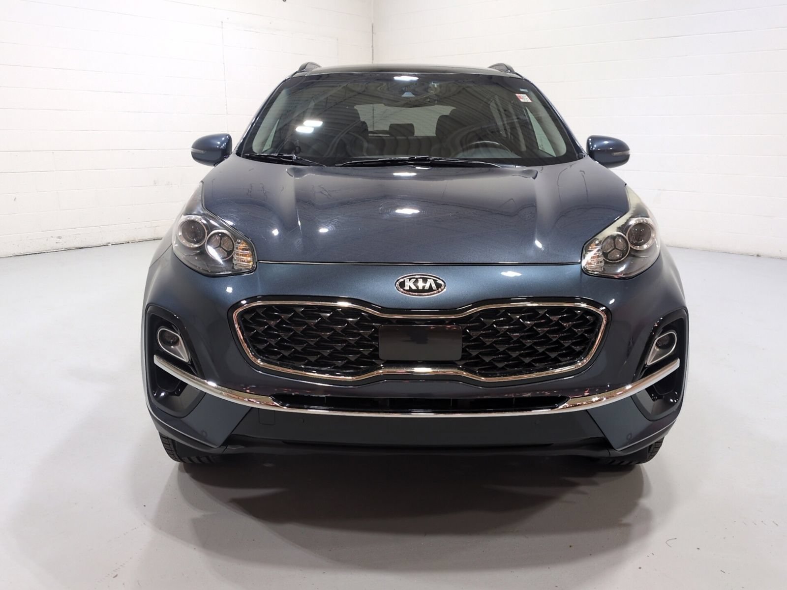 Used 2020 Kia Sportage EX w/ EX Technology Package AWD/4WD image 8