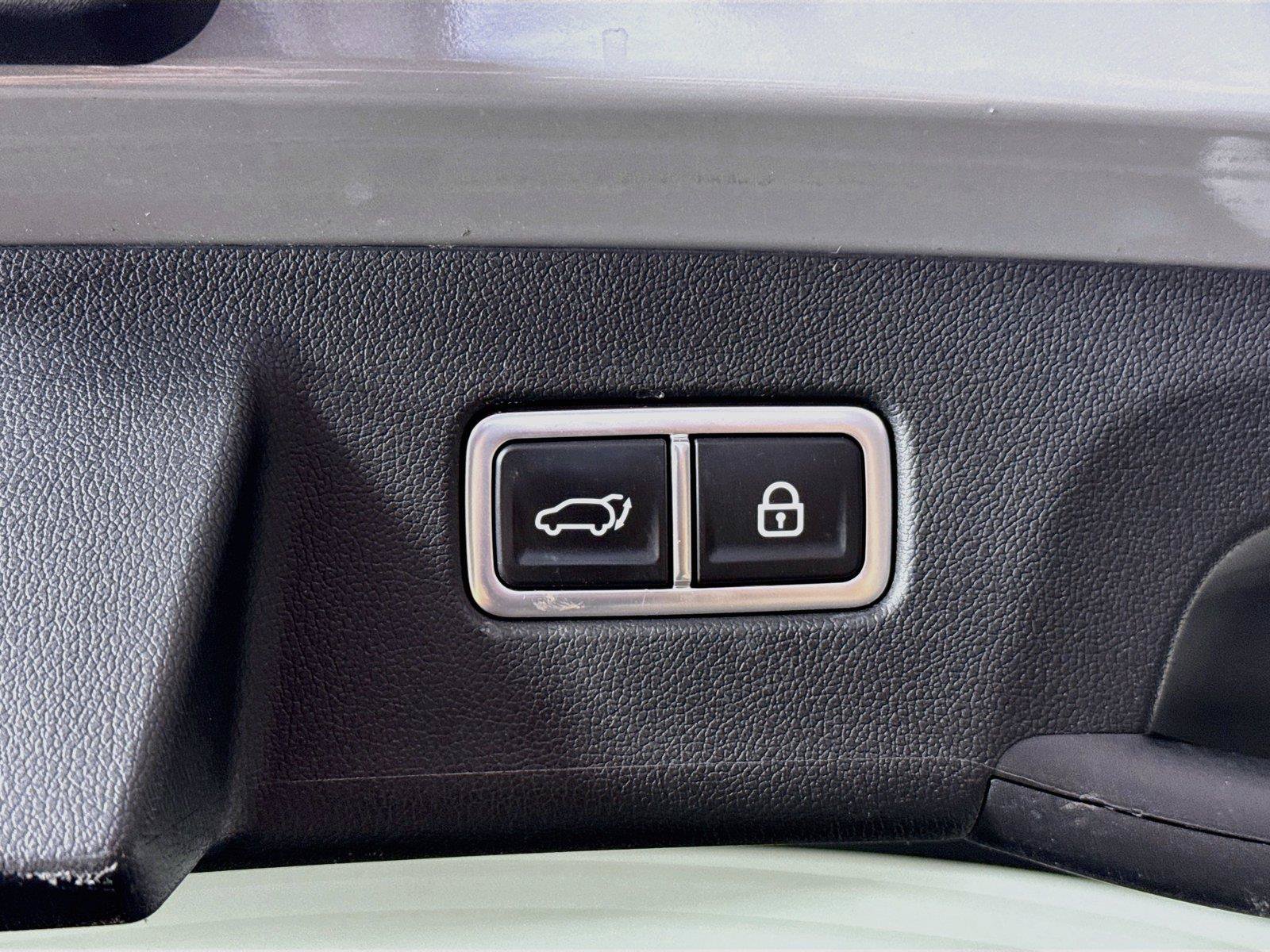 Used 2023 Kia Sorento SX Prestige AWD/4WD image 42