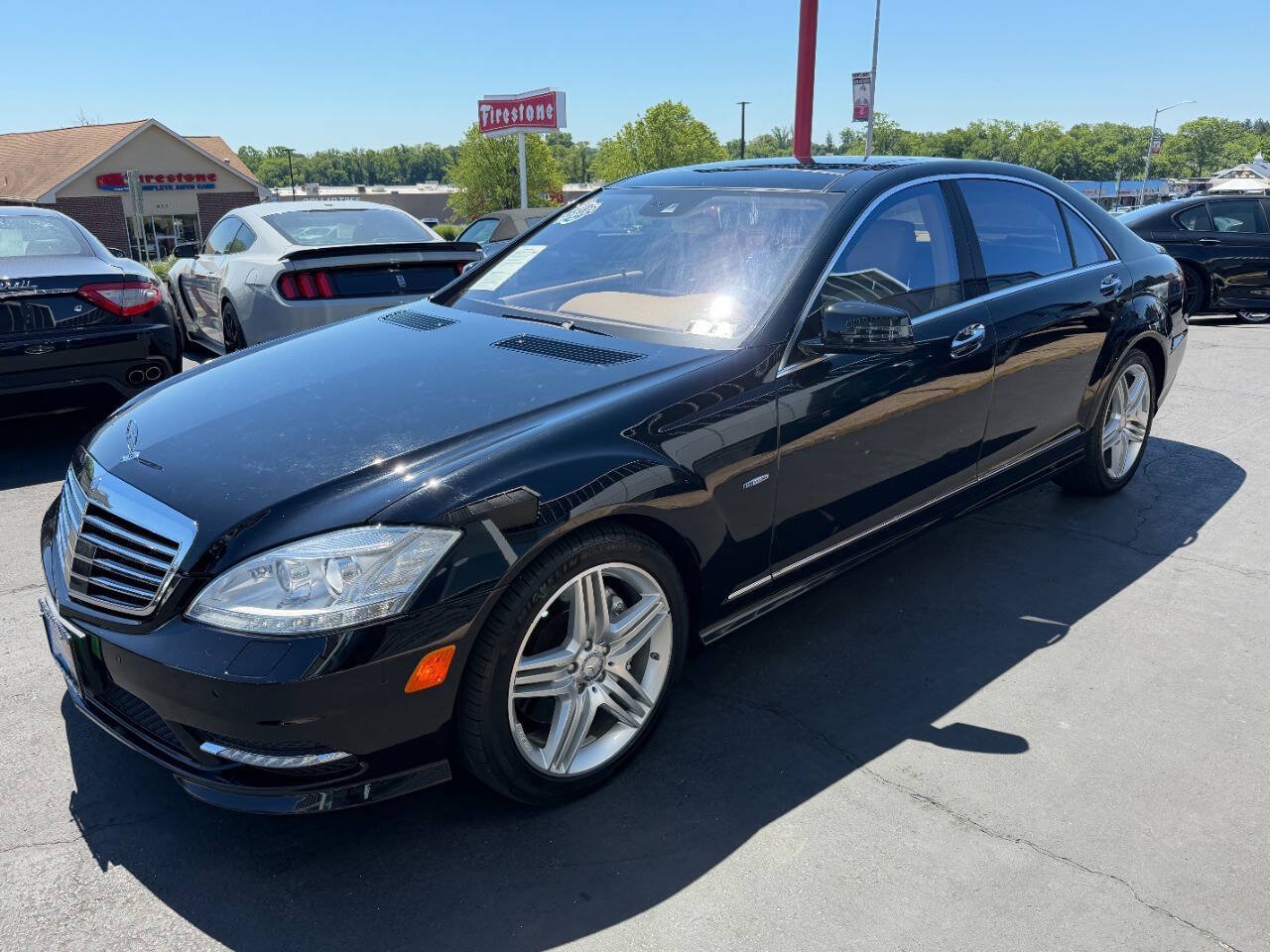 Used 2012 Mercedes-Benz S 550 4MATIC image 4