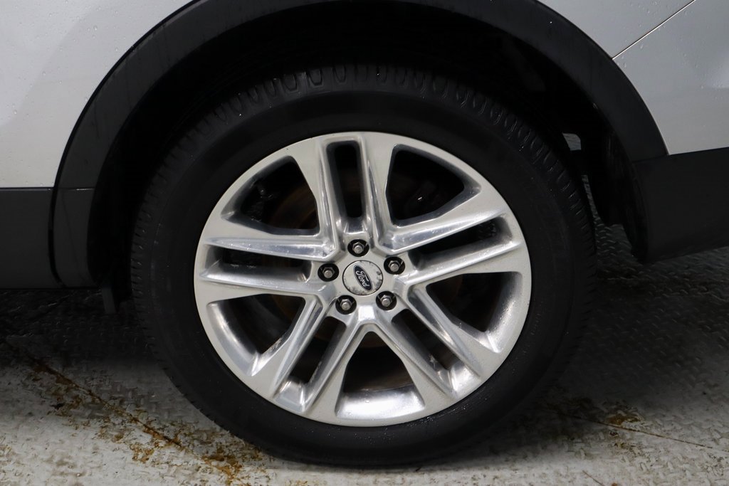 Used 2016 Ford Explorer Limited image 20