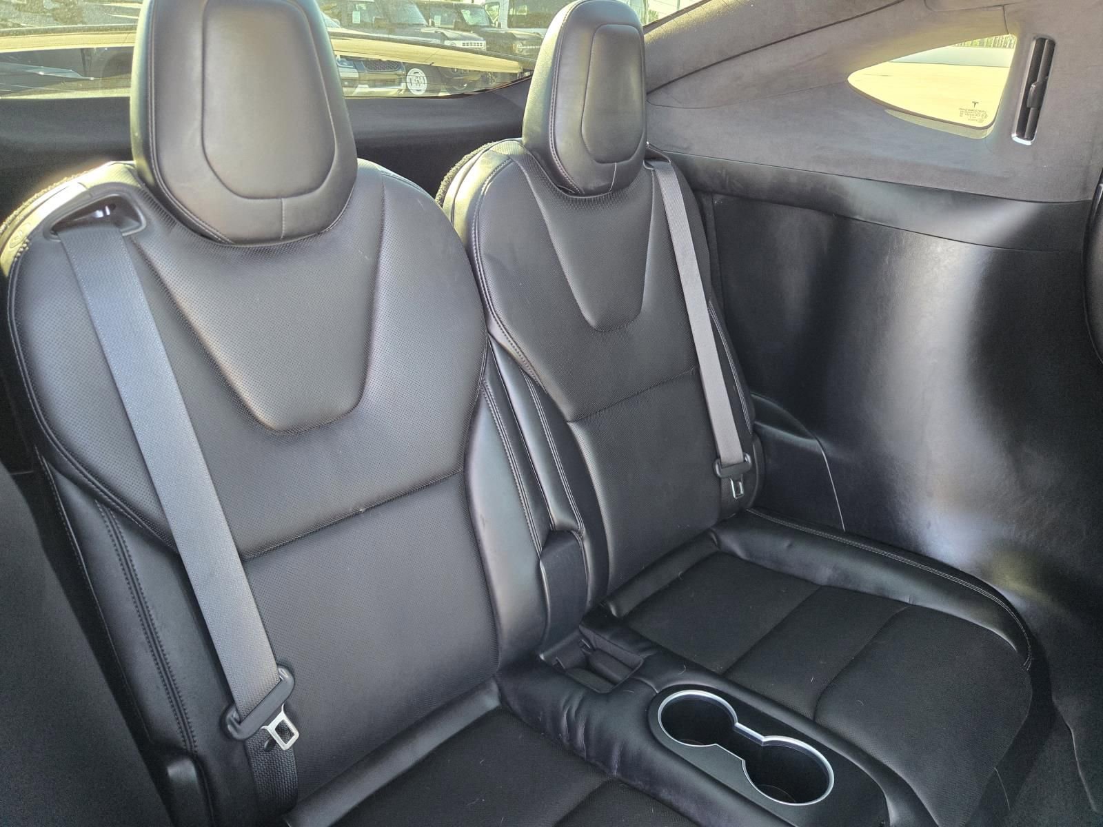 Used 2022 Tesla Model X Plaid image 24