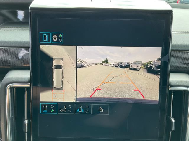Used 2025 GMC Yukon XL Elevation AWD/4WD image 14