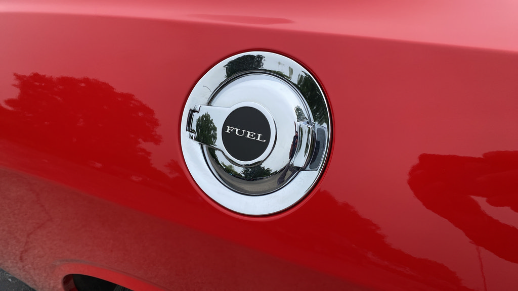 Used 2009 Dodge Challenger SRT8 w/ SRT Option Group II RWD image 40