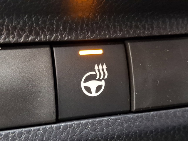 Certified 2025 Toyota RAV4 XLE w/ Convenience Package image 26