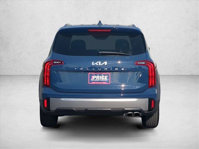 Used 2025 Kia Telluride S FWD image 7