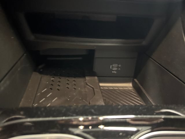 New 2027 Chrysler Pacifica Limited AWD/4WD image 19