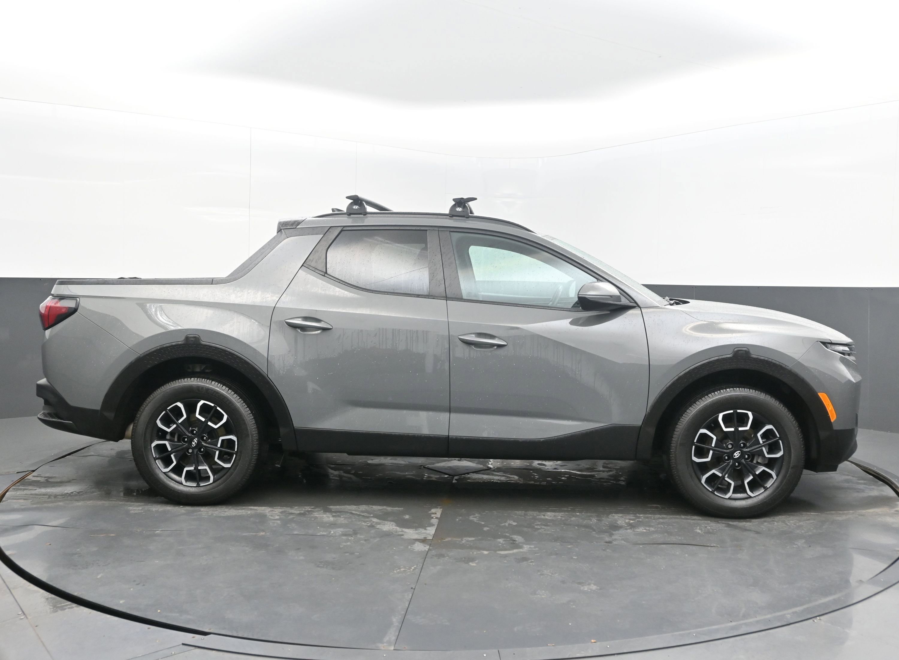 Used 2022 Hyundai Santa Cruz SEL Premium image 8