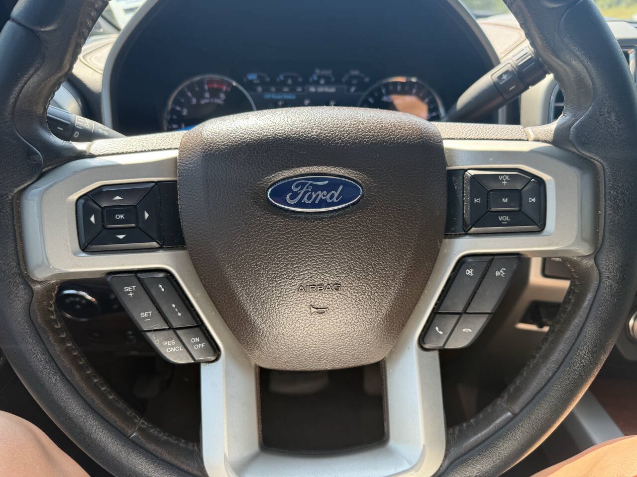 Used 2017 Ford F350 King Ranch w/ Chrome Package AWD/4WD image 14