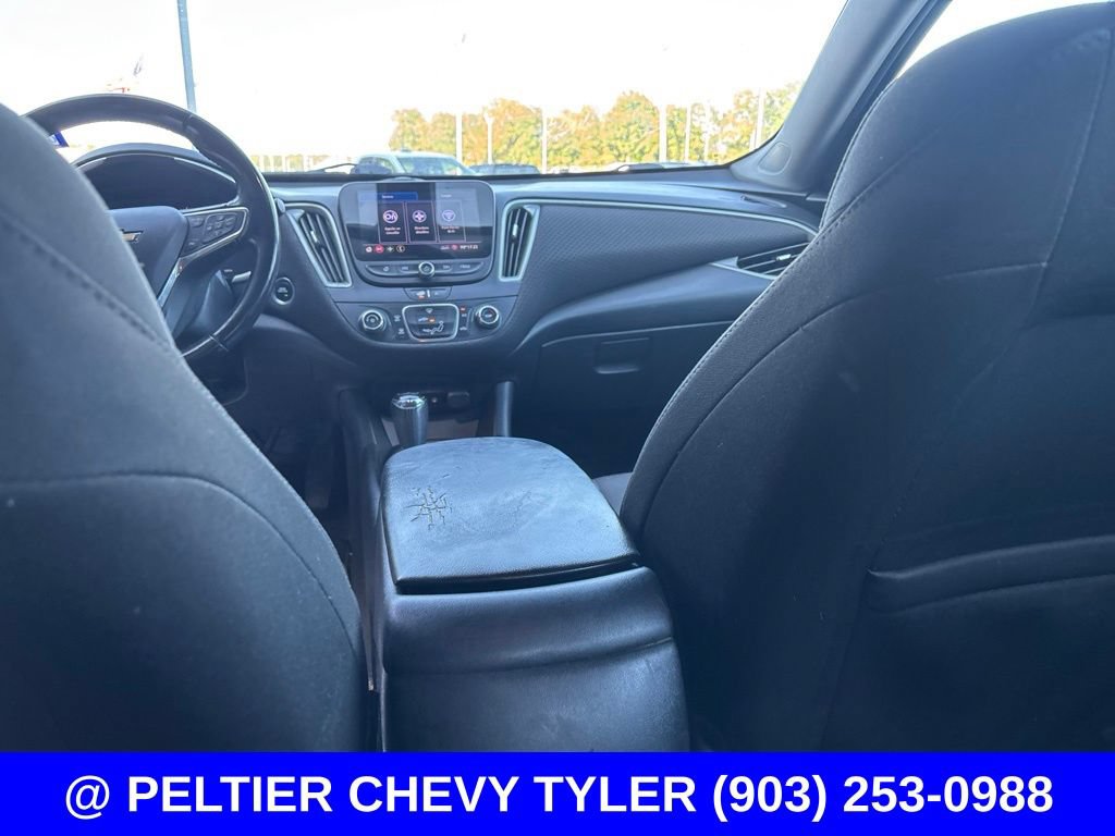 Used 2020 Chevrolet Malibu RS FWD image 20