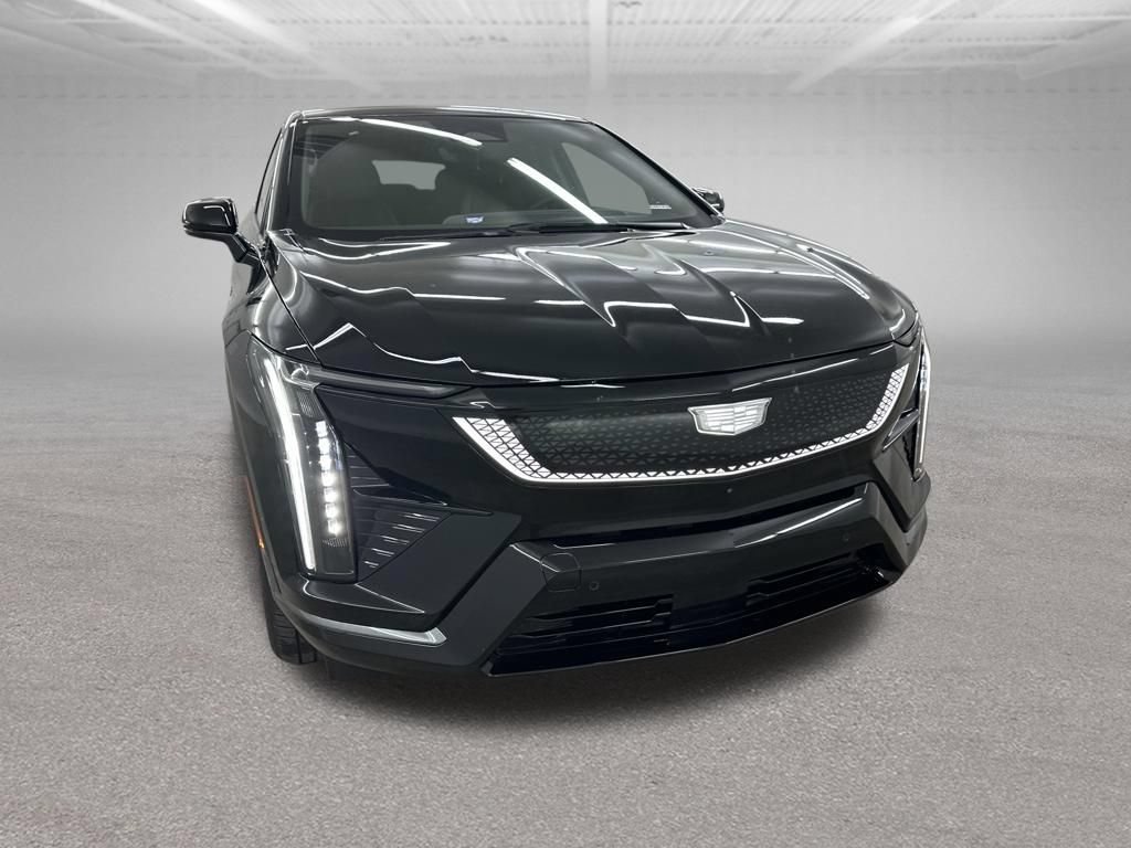 New 2027 Cadillac Optiq Sport AWD/4WD image 2