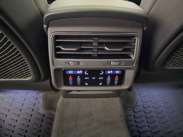 New 2026 Audi Q8 Prestige image 34