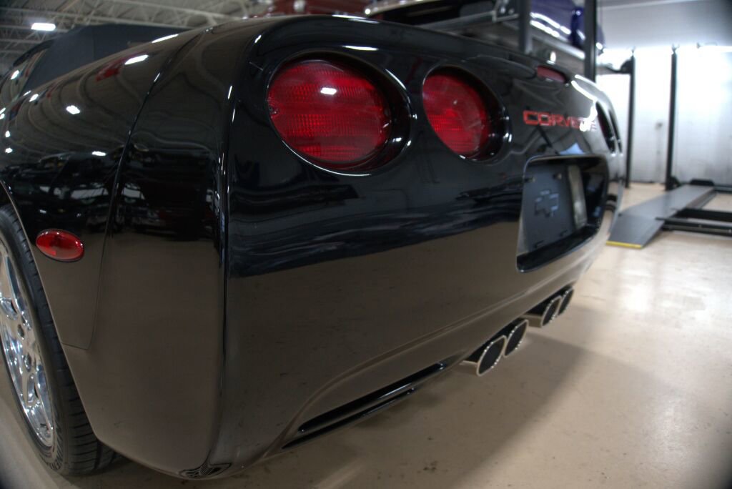 Used 2002 Chevrolet Corvette Convertible w/ Preferred Equipment Group2 image 20