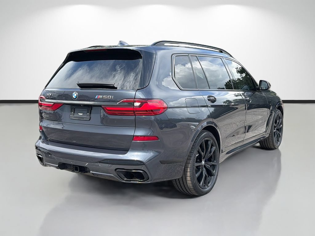 Used 2022 BMW X7 M50i w/ Dynamic Handling Package AWD/4WD image 3