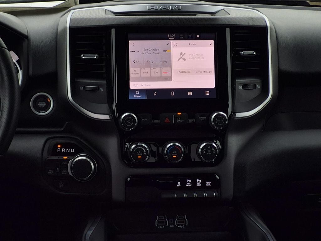 New 2026 RAM 1500 Express AWD/4WD image 16