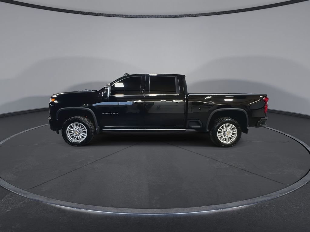 Certified 2022 Chevrolet Silverado 3500 High Country w/ Z71 Off-Road Package image 5