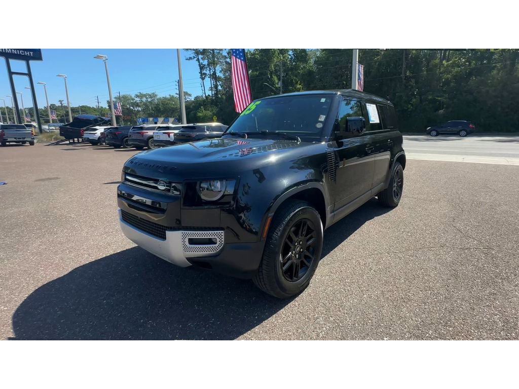 Used 2025 Land Rover Defender 110 S AWD/4WD image 9
