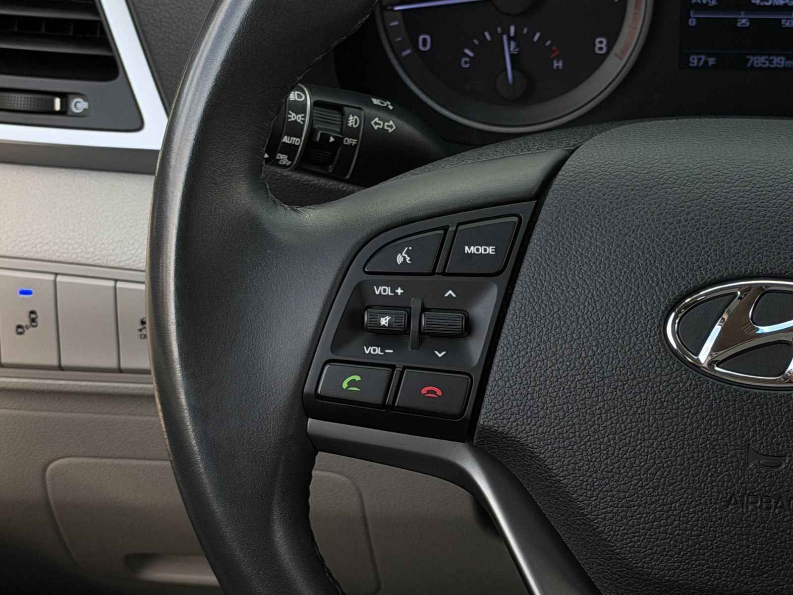 Used 2016 Hyundai Tucson Sport FWD image 15
