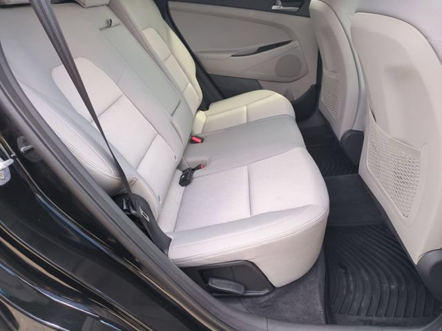 Used 2017 Hyundai Tucson SE w/ SE Popular Package 02 AWD/4WD image 17