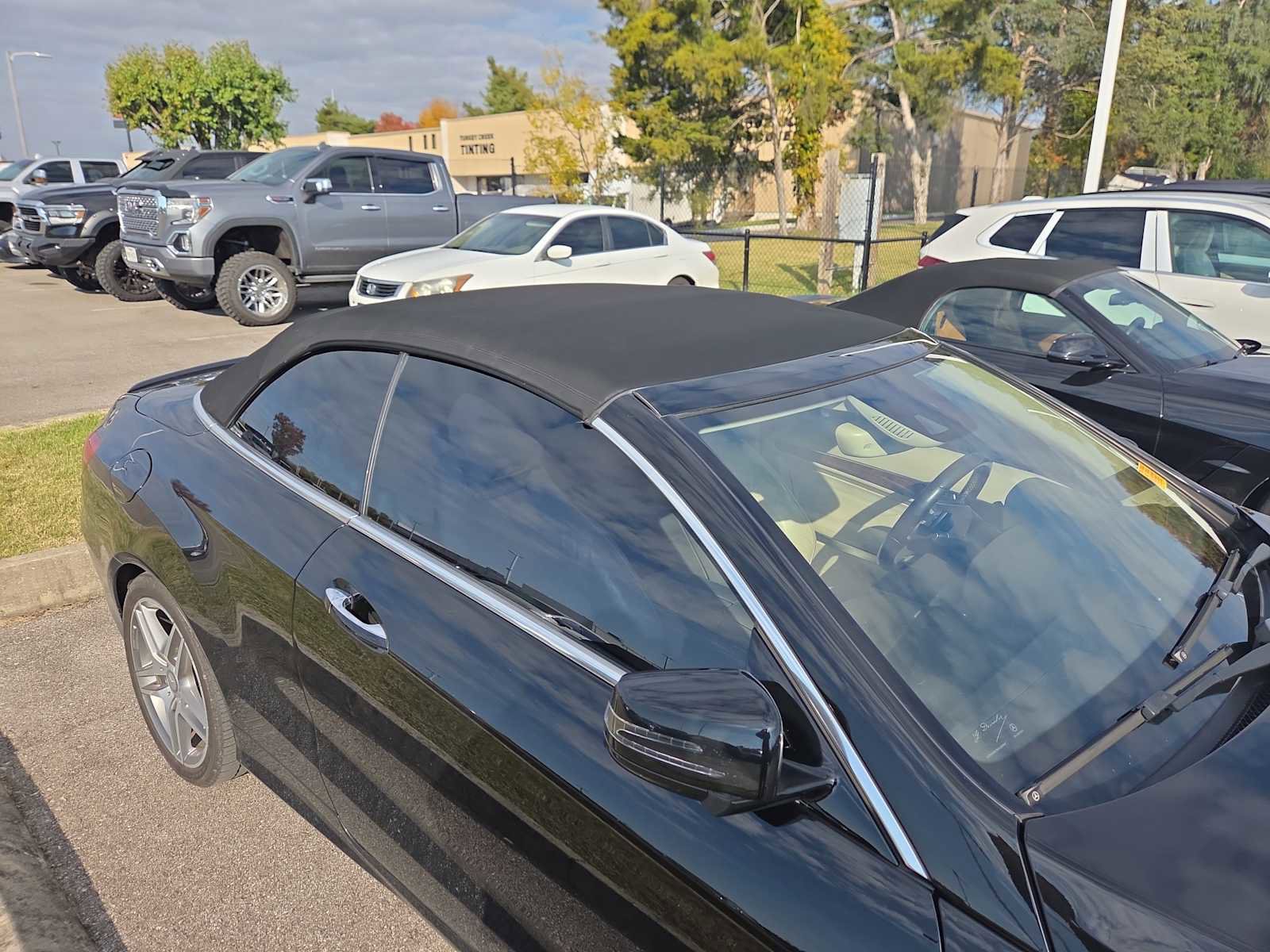 Used 2016 Mercedes-Benz E 400 Cabriolet image 2