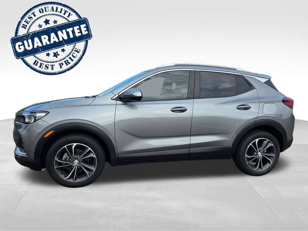 Used 2023 Buick Encore GX Select w/ Safety Package II FWD image 3