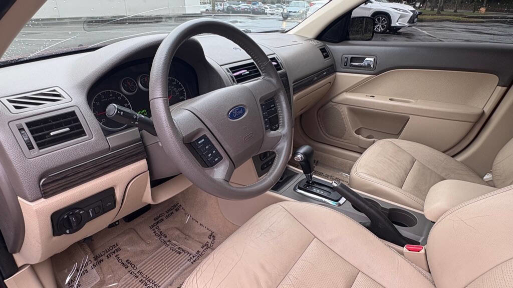 Used 2007 Ford Fusion SEL image 10