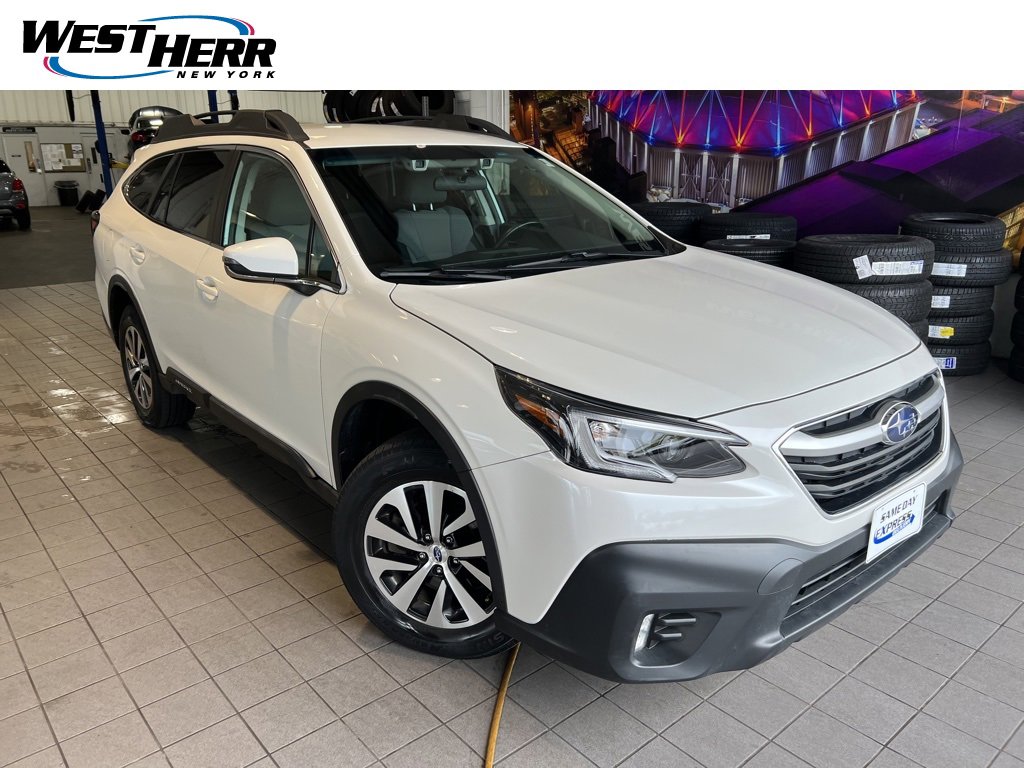Used 2020 Subaru Outback Premium image 1