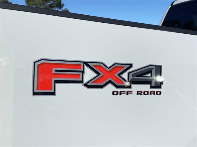 New 2026 Ford F350 4x4 Crew Cab Super Duty image 4