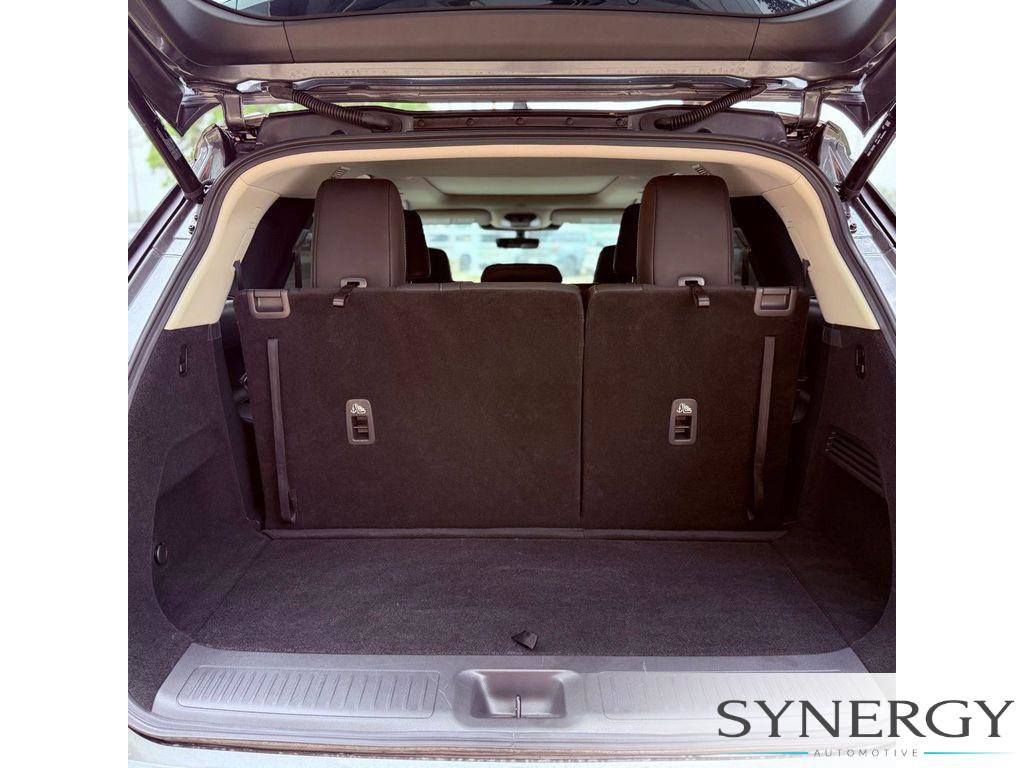 Certified 2026 INFINITI QX60 Luxe w/ Cargo Package FWD image 34