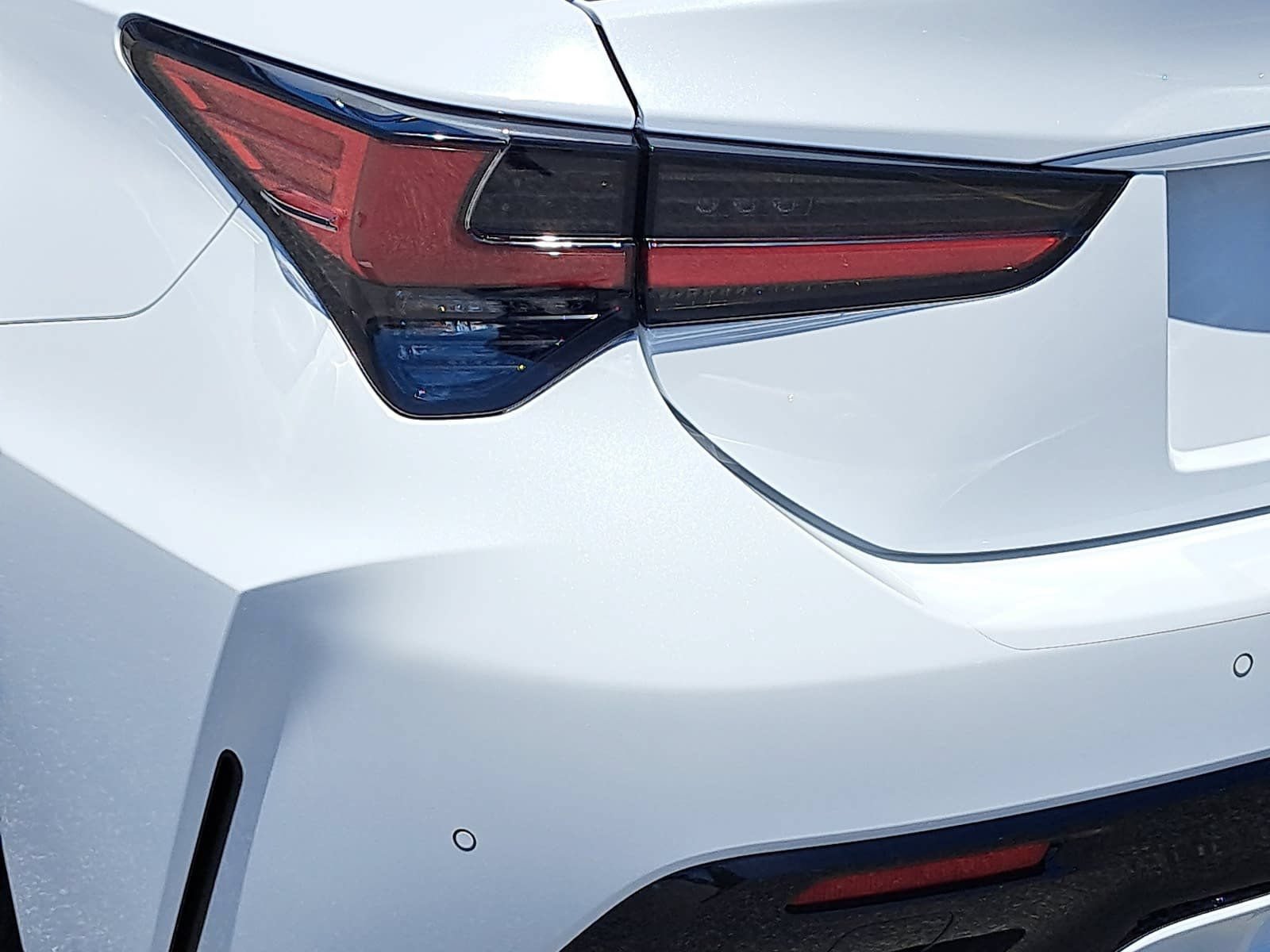Used 2024 Lexus RC F w/ Premium Package RWD image 36