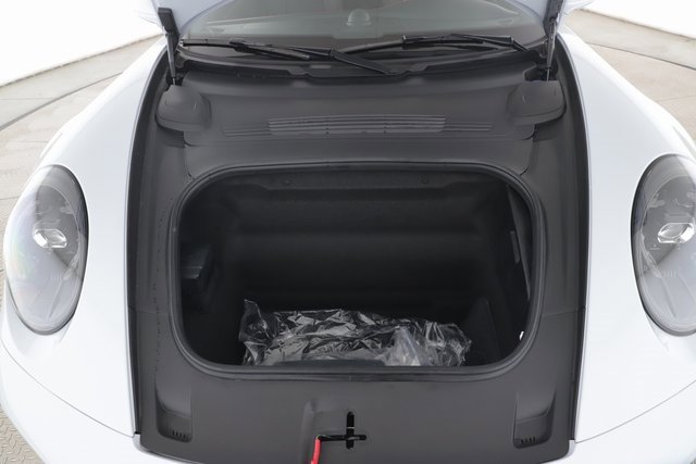 Used 2026 Porsche 911 Targa 4 GTS image 15