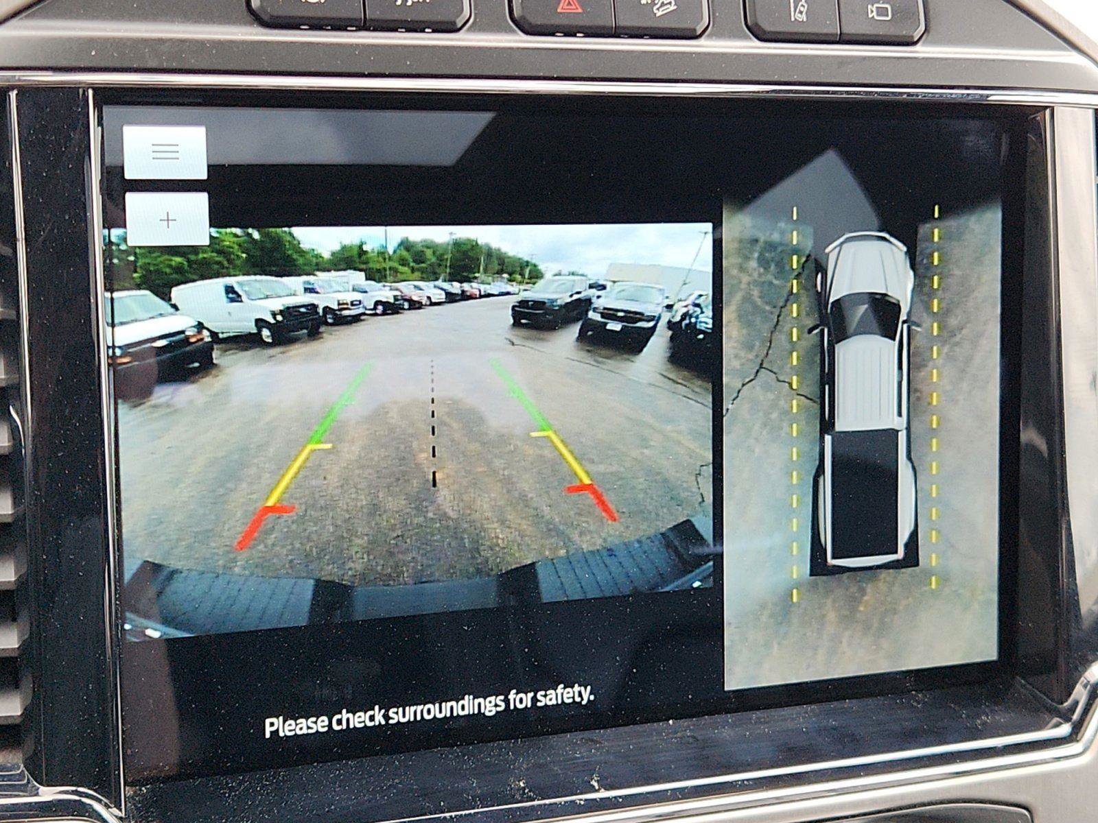 Used 2022 Ford F450 Platinum w/ FX4 Off-Road Package AWD/4WD image 25