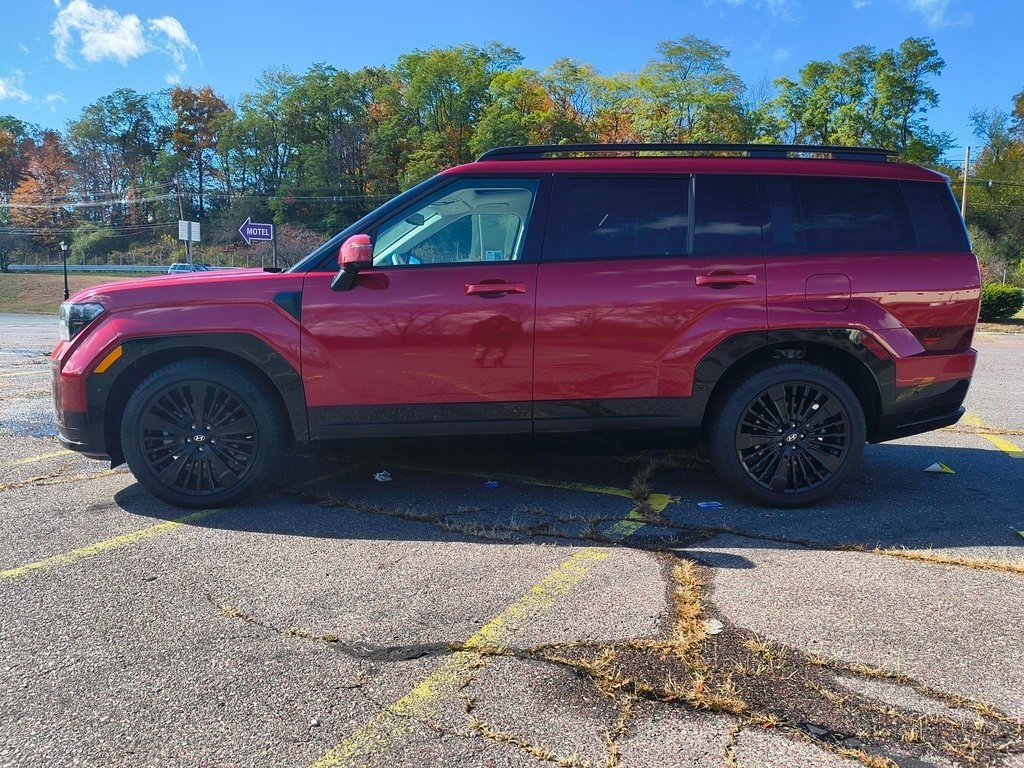 Used 2024 Hyundai Santa Fe Calligraphy image 2