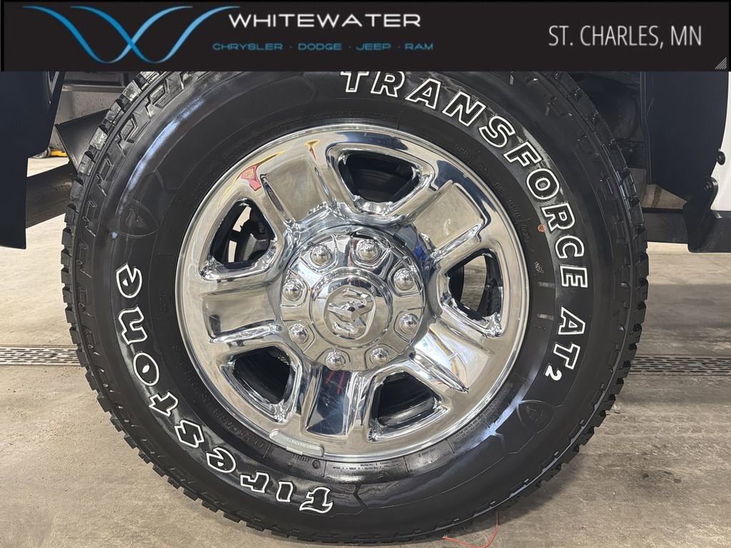 Used 2024 RAM 2500 Tradesman w/ Chrome Appearance Group image 22
