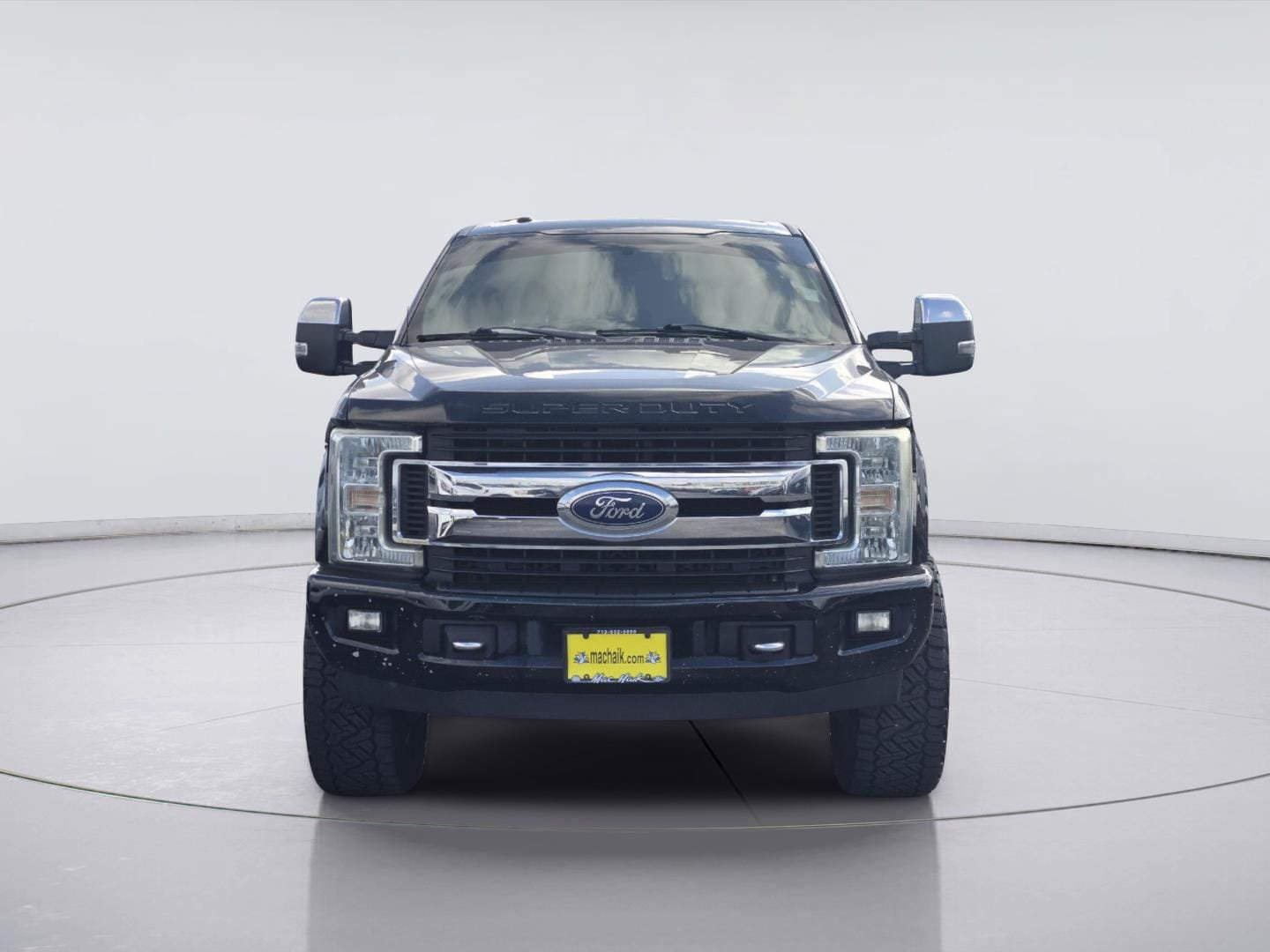 Used 2017 Ford F250 XLT w/ XLT Premium Package AWD/4WD image 2