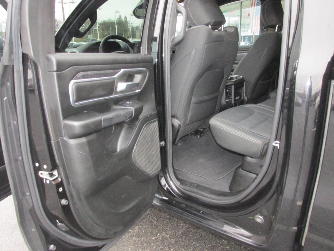 Used 2019 RAM 1500 Big Horn image 42