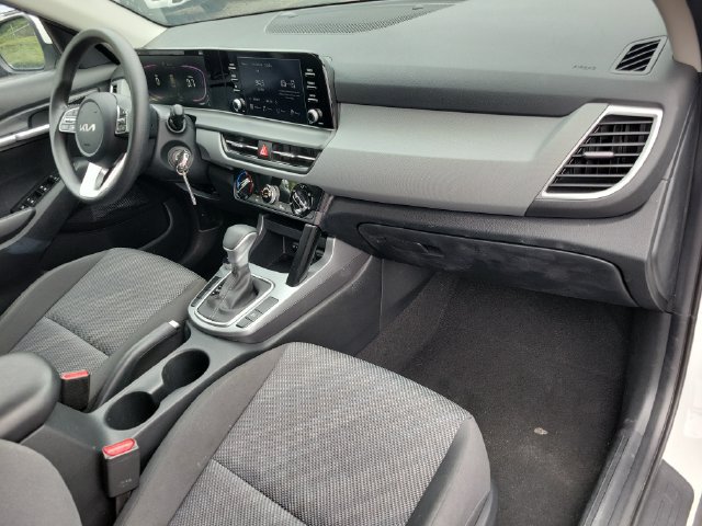 Used 2026 Kia Seltos LX FWD image 11