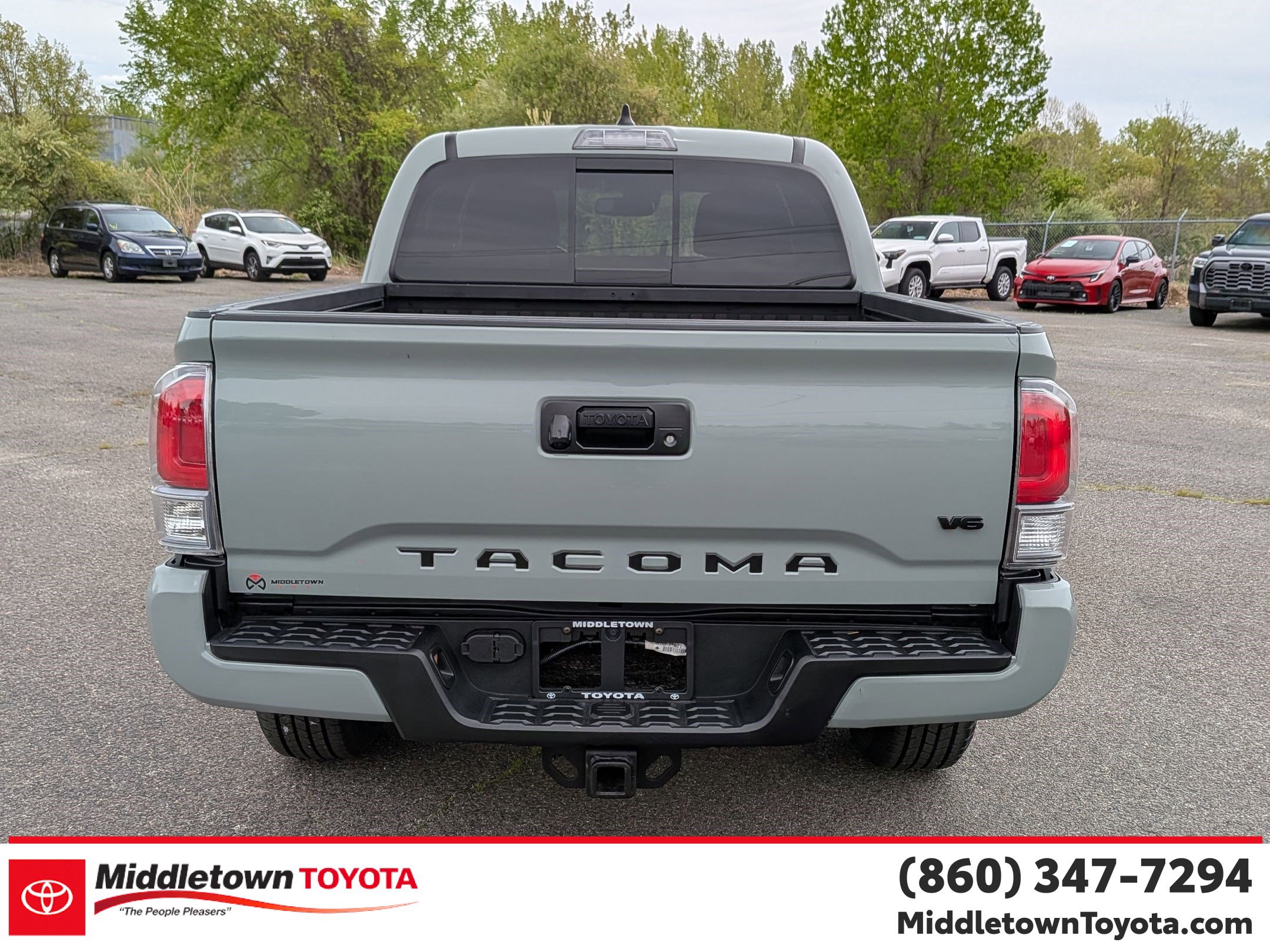 Used 2023 Toyota Tacoma TRD Sport AWD/4WD image 4