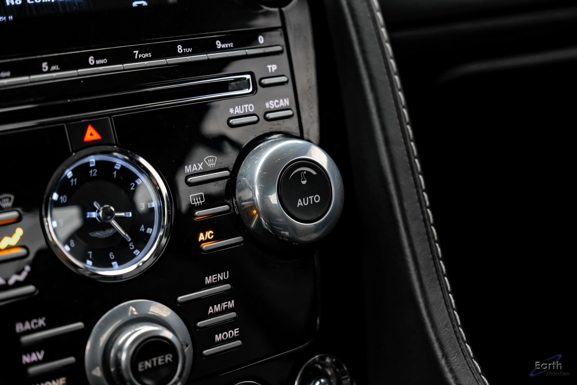 Used 2014 Aston Martin V8 Vantage S RWD image 73