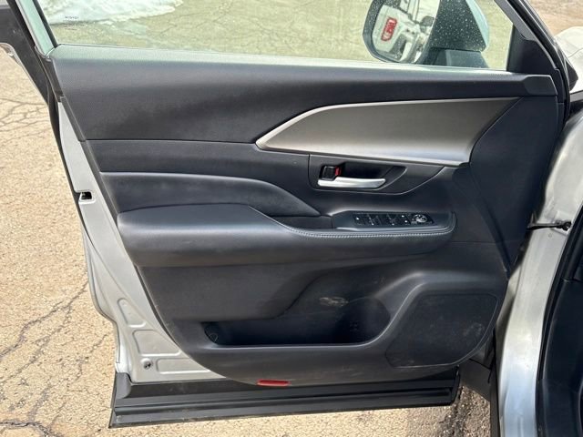 Used 2024 Toyota Grand Highlander XLE image 7