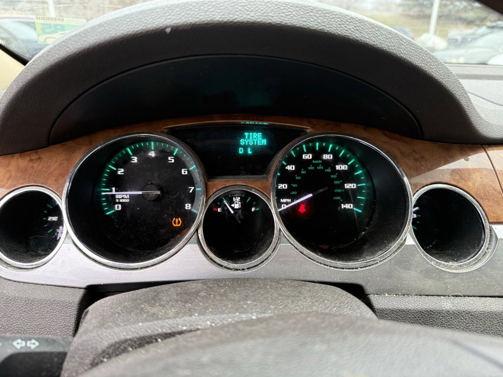 Used 2011 Buick Enclave CXL w/ Trailering Provision Package image 7