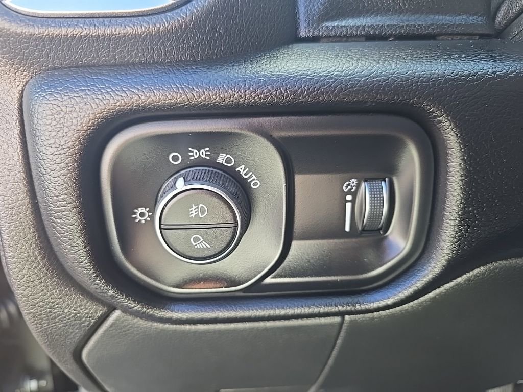 New 2026 RAM 3500 Big Horn AWD/4WD image 30